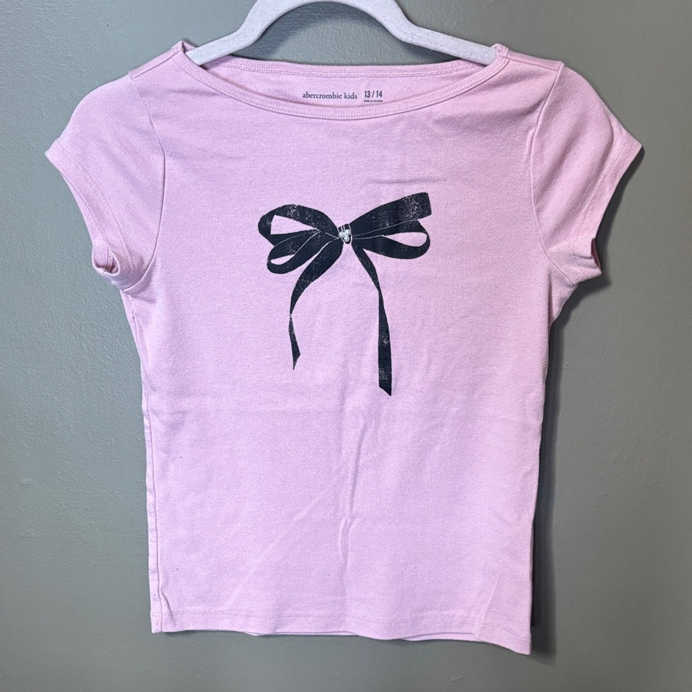 Abercrombie kids Pink Bow Kids T-Shirt with pearl detail sz 13/14